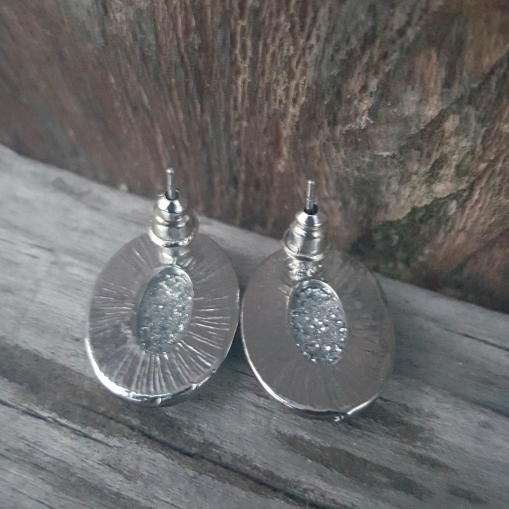 C1946 Blue Gradient Silvertone Necklace Earrings - image 5